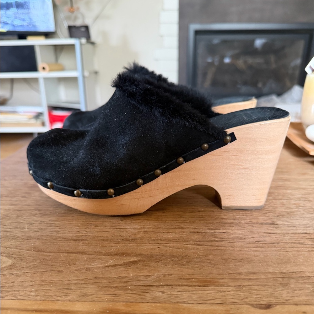 Hand painted Clog Heels